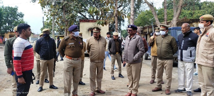 देश में बढ़ते बिजली के संकट को लेकर Maharajganj में चलाया गया अभियान, काटे गए 21 कनेक्शन